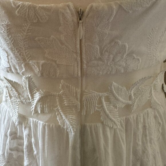 White Chelsea & Violet Sun Dress - Picture 16 of 16